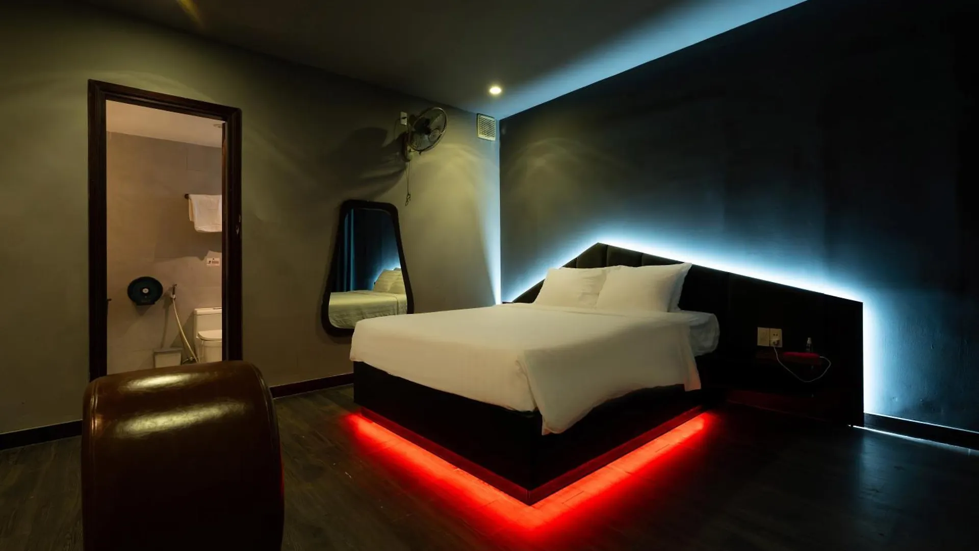 Dao Tien Hotel - Kinh Duong Vuong Da Nang