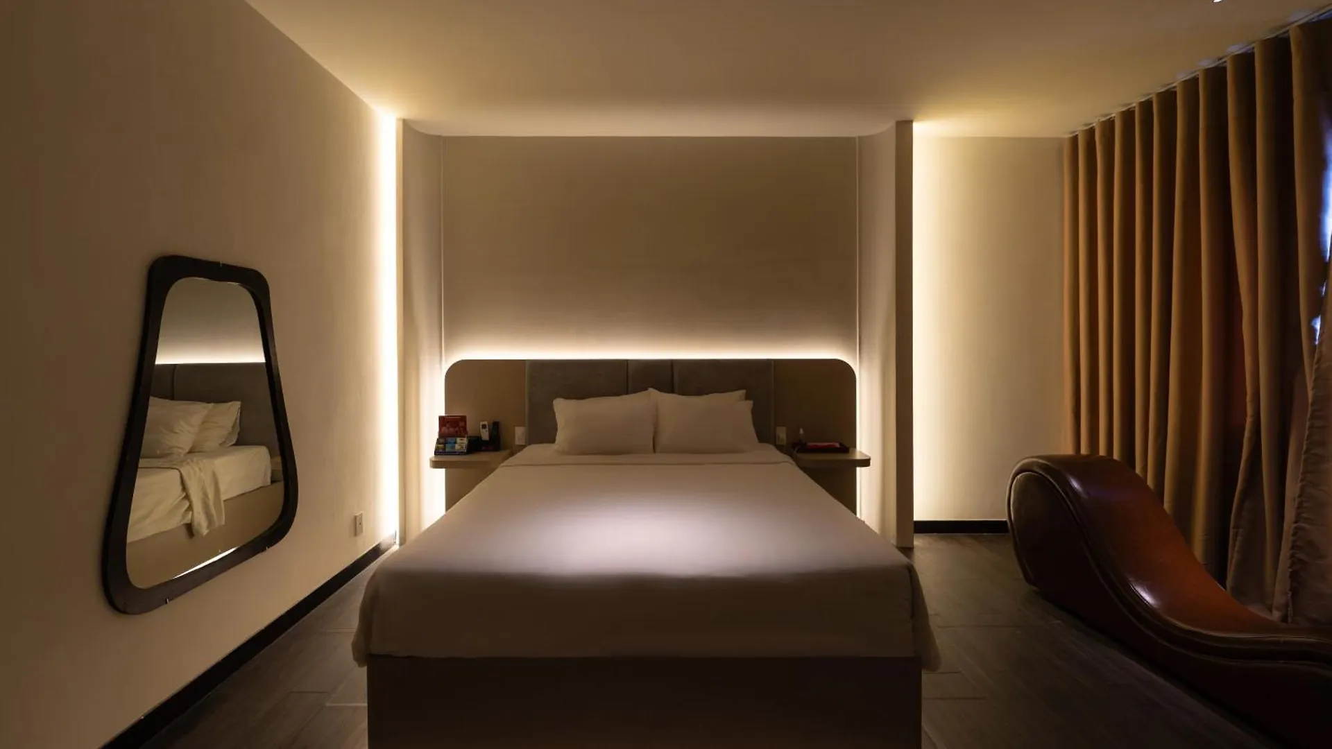 Dao Tien Hotel - Kinh Duong Vuong Da Nang